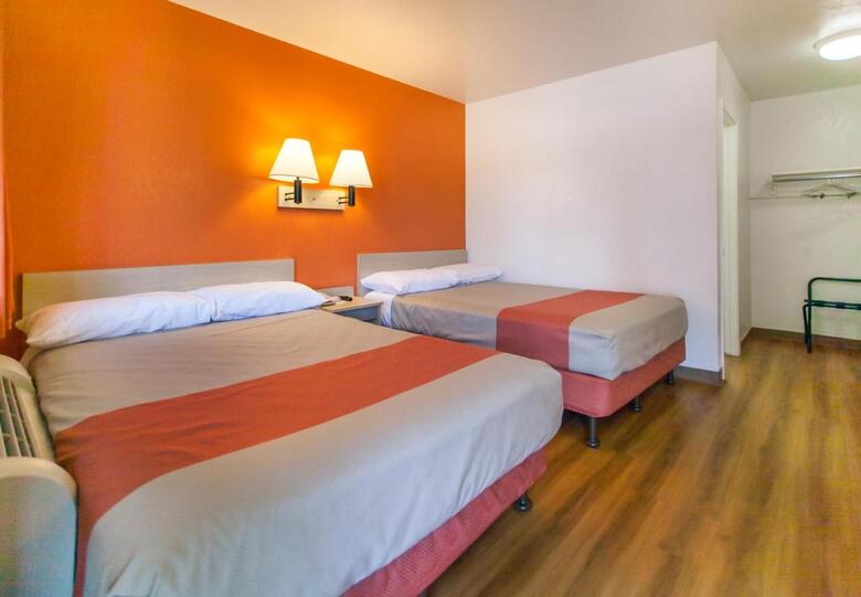 Hotel Motel 6-rosemead, Ca - Los Angeles