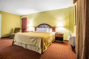 Clarion Highlander Hotel And Conference Center