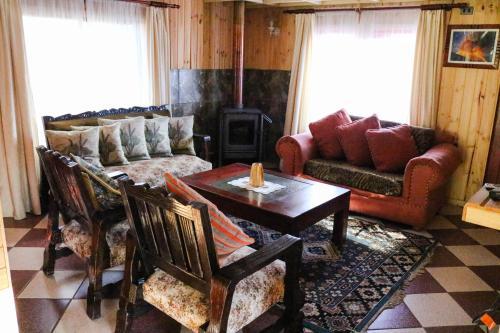 Hostal Caba�as Los Tilos