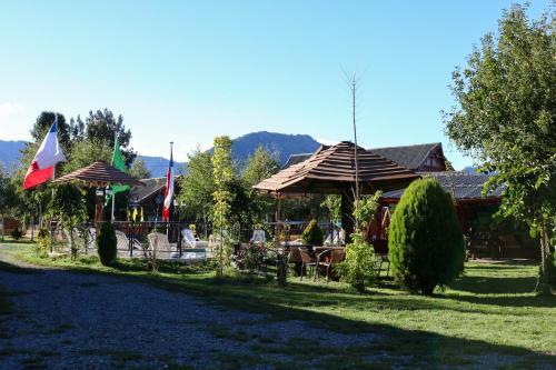 Hostal Caba�as Los Tilos