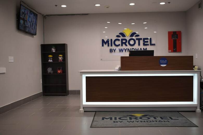 Hotel Microtel Inn & Suites Eagles Landing