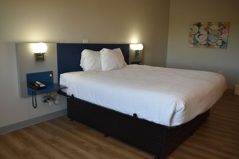 Hotel Microtel Inn & Suites Eagles Landing