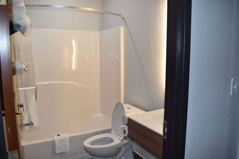 Hotel Microtel Inn & Suites Eagles Landing