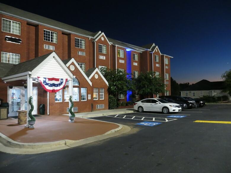 Hotel Microtel Inn & Suites Eagles Landing