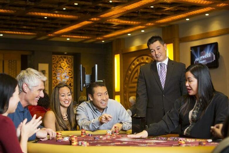 Harrah's St. Louis Casino & Hotel