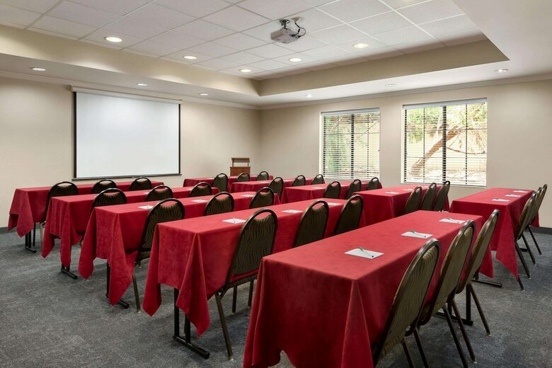 Hotel La Quinta Inn & Suites Dublin