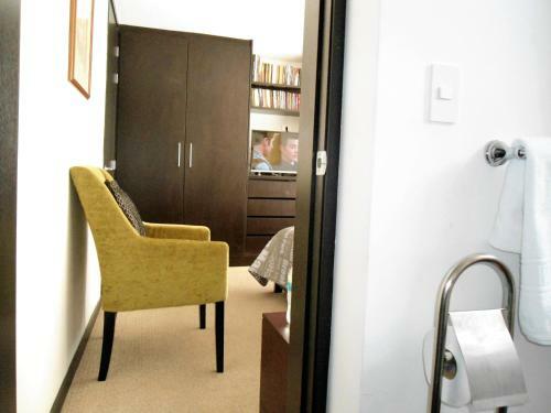Central Apartments (plaza Foch)