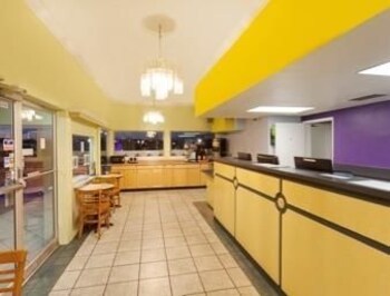 Hotel Days Inn And Suite Palmdale/lancaster
