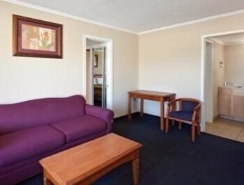 Hotel Days Inn And Suite Palmdale/lancaster