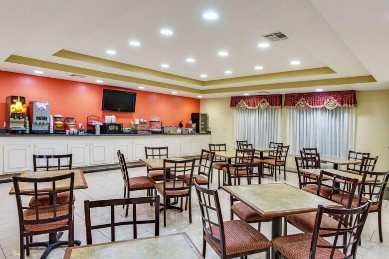 Hotel La Quinta Inn & Suites Canton