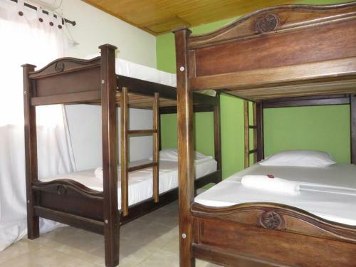Bed & Breakfast Magic House