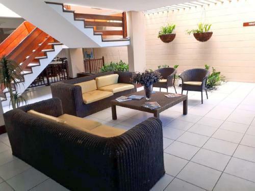 Hotel Marina Travel