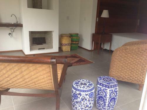 Hostal Casa Da Ilha Do Mel - Pousada De Charme
