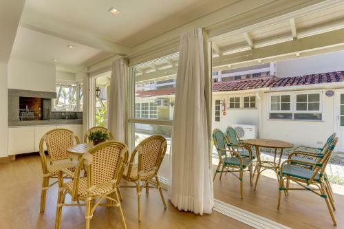 Villas Jurer� Residences
