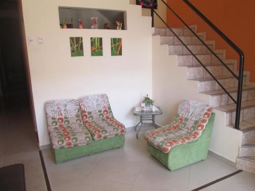 Hostal Residencia Casa Linda