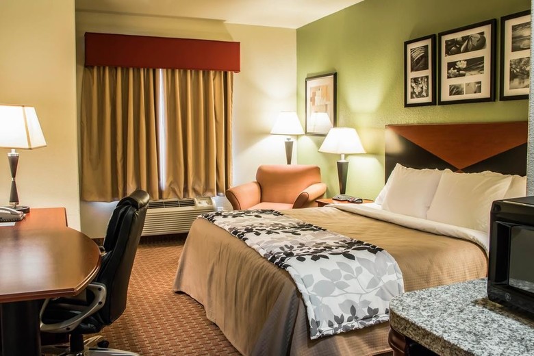 Hotel Sleep Inn & Suites At Six Flags