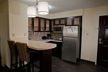 Hotel La Quinta Inn & Suites Willowbrook