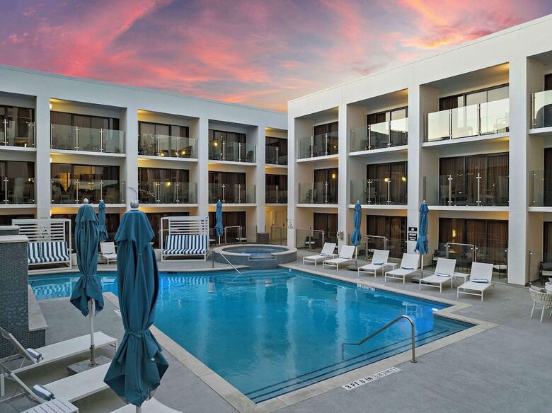 Hotel Hilton College Station & Conference Center