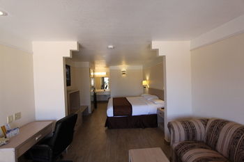 Hotel Americas Best Value Inn & Suites