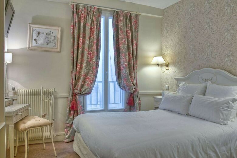 Hotel De La Motte Picquet