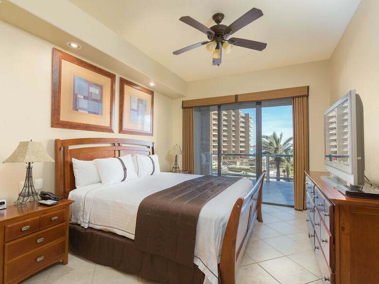 Hotel Las Palomas Beach And Golf Resort
