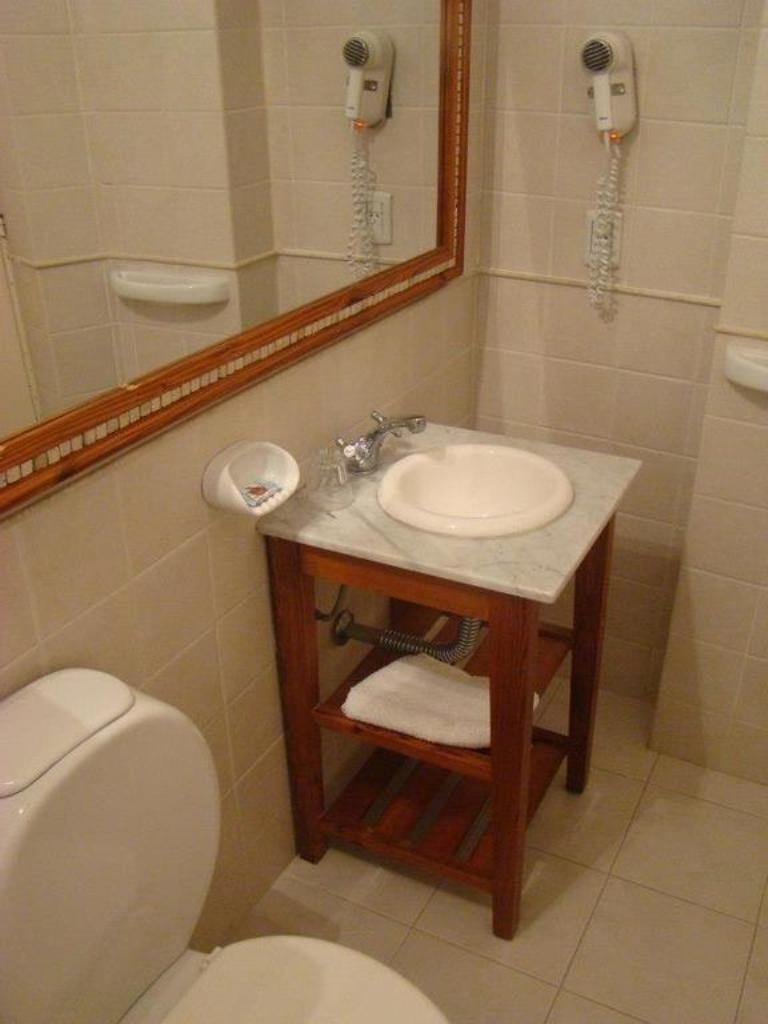 Hotel Vicente Lopez