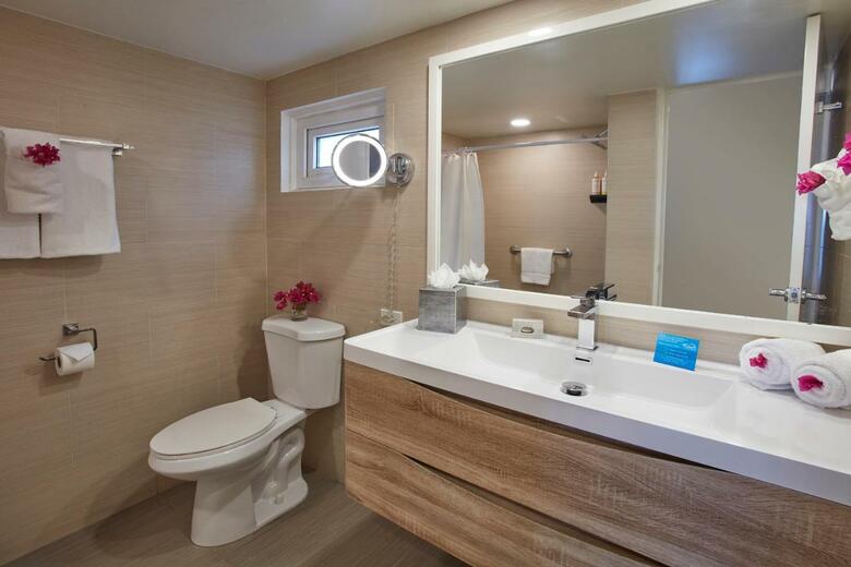 Hotel Divi Flamingo Beach Resort & Casino