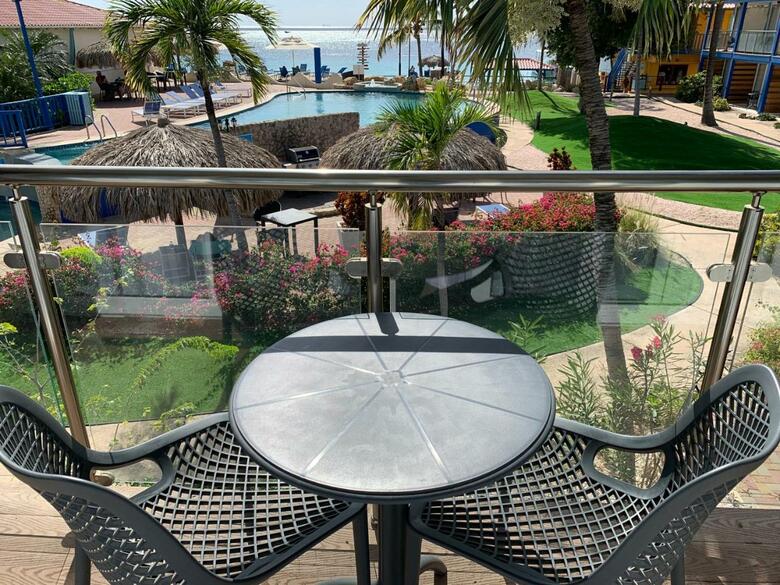Hotel Divi Flamingo Beach Resort & Casino