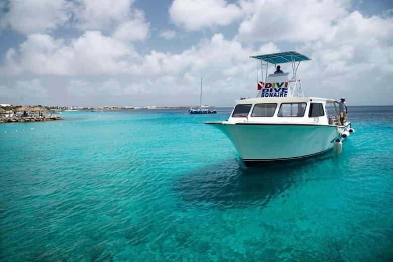 Hotel Divi Flamingo Beach Resort & Casino
