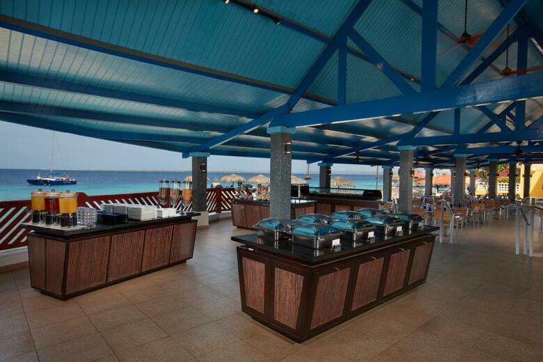 Hotel Divi Flamingo Beach Resort & Casino