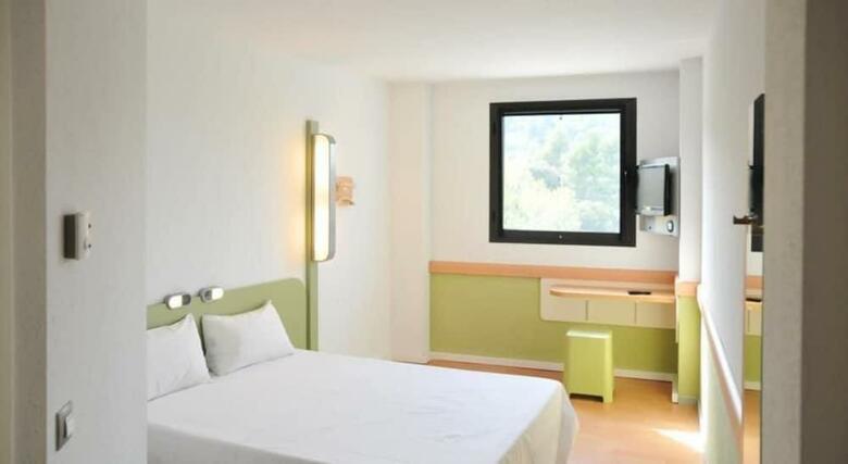 Hotel Ibis Budget Girona Costa Brava