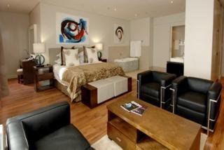 New Kings Hotel