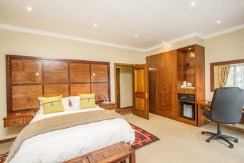 Albergue Tladi Lodge