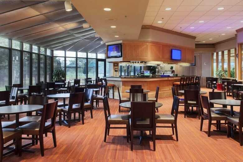 Hotel Doubletree By Hilton Grand Jun