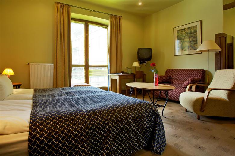 Hotel Best Western Santakos
