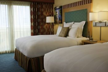 Hotel Renaissance Curacao Resort & Casino