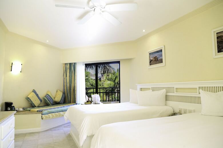 Hotel Sandos Playacar Beach Resort & Spa - All Inclusive