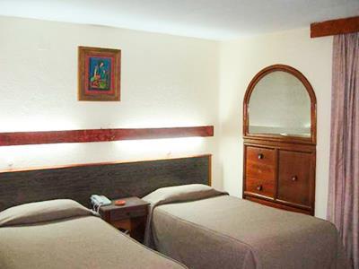 Del Paseo Hotel(hdo)