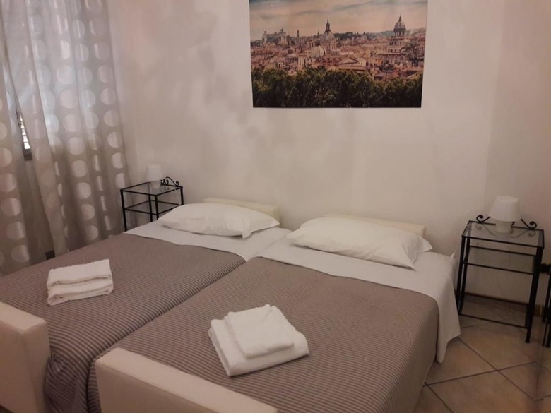 Hotel Roman Dreams