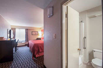 Hotel Quality Inn Near Potomac Mills