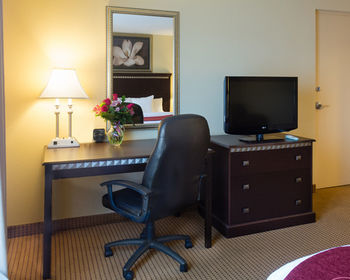 Hotel Comfort Suites