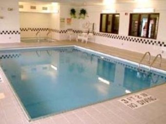 Hotel Econo Lodge East