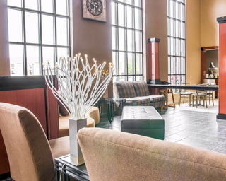 Hotel Comfort Inn Airport