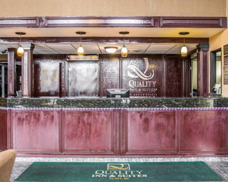 Hotel Comfort Inn Airport