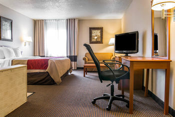 Hotel Comfort Inn Airport
