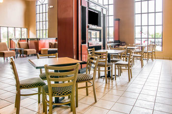 Hotel Comfort Inn Airport