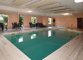 Hotel Quality Inn & Suites