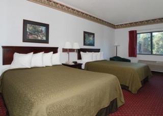 Hotel Quality Inn & Suites