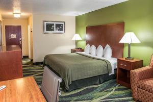Hotel Quality Inn & Suites