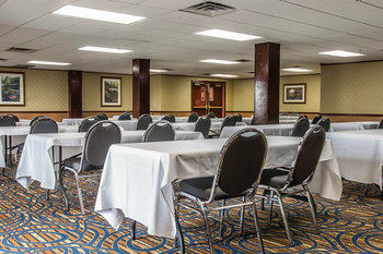 Hotel Quality Inn University
